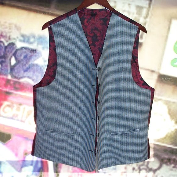 Reversible Mens Vest - Picture 2 of 6